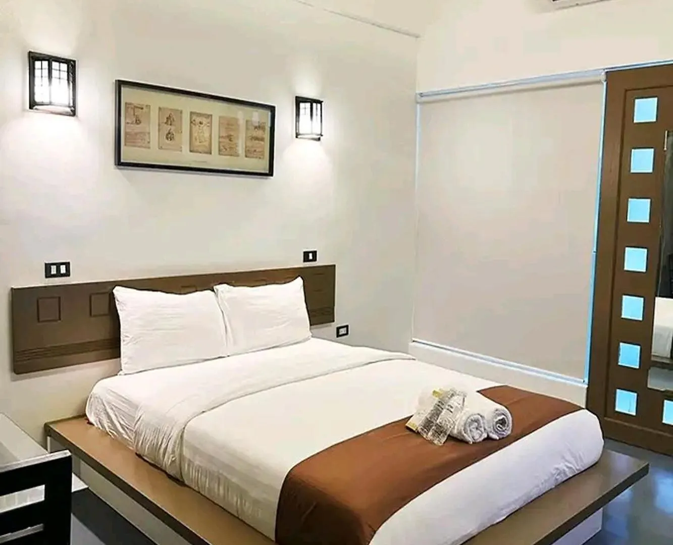 Aparthotel At The Pad Hotel And Resort Angeles